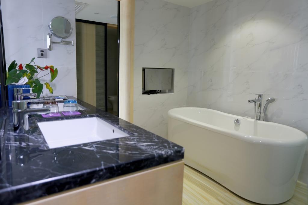 Lori Star Hotel Csiunghaj Kültér fotó