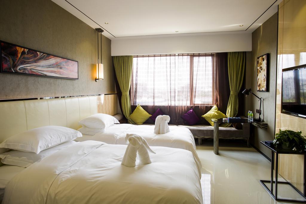 Lori Star Hotel Csiunghaj Szoba fotó